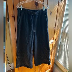 LULULEMON Lounge High-Rise Wide Leg Cropped Sweatpants